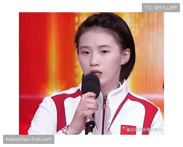 要是把陈芋汐写进偶像剧，领奖台像女王、回家翻冰箱只剩泡面的那种